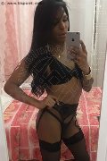 Roma Trav Thais Melo 388 32 39 396 foto selfie 152